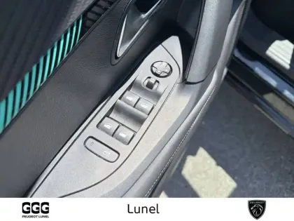 Photo 11 Peugeot 2008  Electrique 136 ch