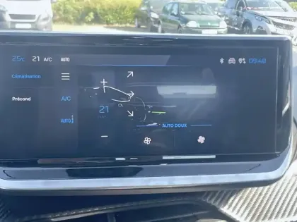Photo 17 Peugeot 208  Electrique 50 kWh 136ch