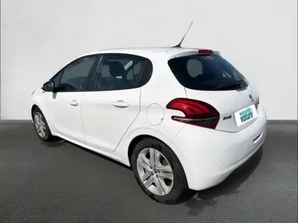 Photo 6 Peugeot 208  PureTech 82ch S&S BVM5