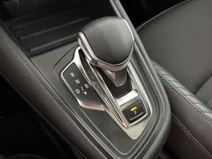 Photo 12 Renault Symbioz  E-Tech full hybrid 145