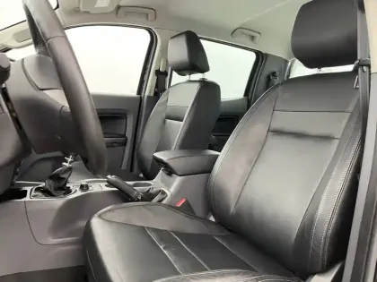 Photo 13 Ford Ranger  DOUBLE CABINE 3.2 TDCi 200 STOP&START 4X4