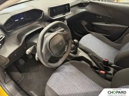 Photo 13 Peugeot 208  PureTech 75 S&S BVM5
