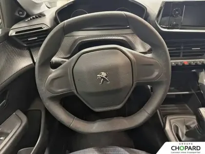 Photo 14 Peugeot 208  PureTech 75 S&S BVM5
