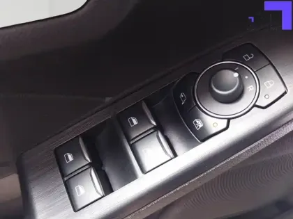 Photo 22 Ford Kuga  2.5 Duratec 180 ch FlexiFuel FHEV E85 Powershift