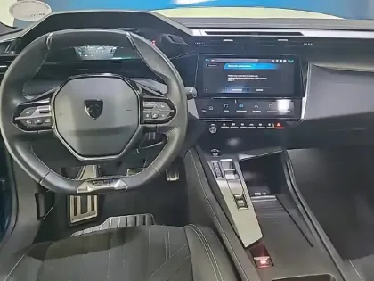 Photo 10 Peugeot 408  PHEV 225 e-EAT8