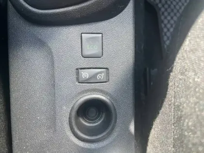 Photo 21 Renault Captur  TCe 150 Energy EDC