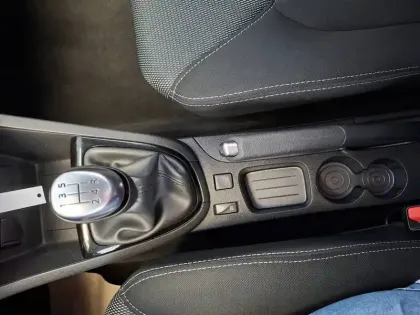 Photo 42 Renault Clio  SOCIETE REVERSIBLE DCI 75 ENERGY E6C