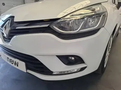 Photo 44 Renault Clio  SOCIETE REVERSIBLE DCI 75 ENERGY E6C