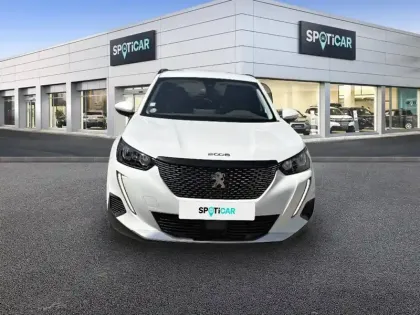 Photo 11 Peugeot 2008  PureTech 100 S&S BVM6