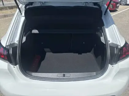 Photo 15 Peugeot 208  PureTech 100 S&S BVM6