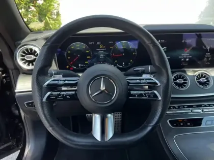 Photo 10 Mercedes CLA sse E 220 d AMG Line Cabrio