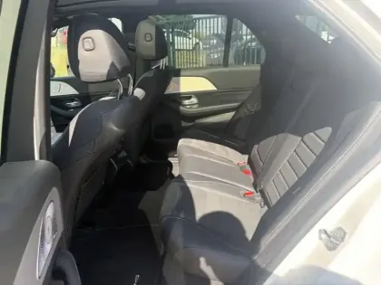 Photo 13 Mercedes GLE 400 d 4MATIC AMG Line