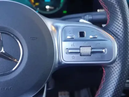 Photo 13 Mercedes Classe A 250 e