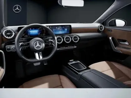 Photo 8 Mercedes Classe A 180 d AMG Line