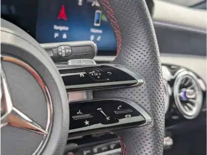 Photo 12 Mercedes Classe A 250 e 