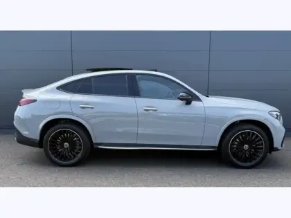Photo 5 Mercedes GLC  300 d e Hybrid EQ 4MATIC C