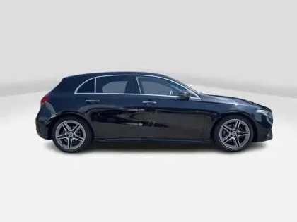 Photo 5 Mercedes Classe A 200 d AMG Line