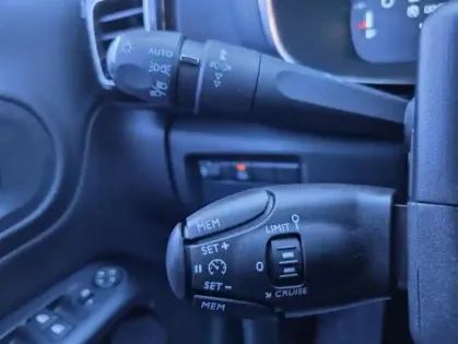 Photo 42 Citroën C5 aircross PureTech 130 S&S BVM6 Feel Pack