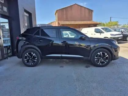 Photo 18 Peugeot 2008 II BLUEHDI 130 S&S EAT8 ALLURE PACK