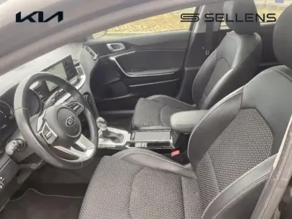 Photo 10 Kia Xceed  1.6 GDi 105ch + Plug-In 60.5ch Design DCT6