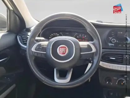 Photo 11 Fiat Tipo  1.4 95ch  MY18 4p