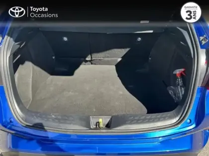 Photo 9 Toyota C-HR  122h Dynamic Business 2WD E-CVT + Programme Beyond Zero Academy MY22