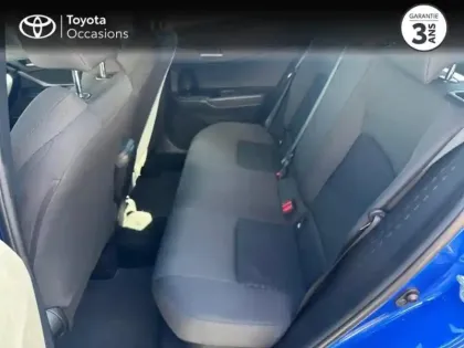 Photo 11 Toyota C-HR  122h Dynamic Business 2WD E-CVT + Programme Beyond Zero Academy MY22