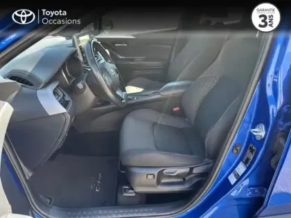 Photo 10 Toyota C-HR  122h Dynamic Business 2WD E-CVT + Programme Beyond Zero Academy MY22
