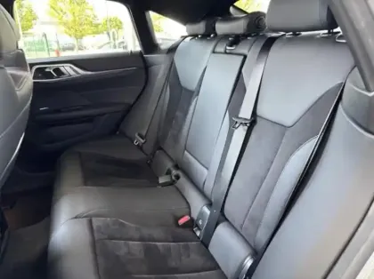 Photo 12 BMW I4  eDrive40 340ch M Sport