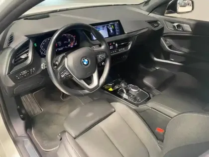 Photo 10 BMW Serie 1 Série 1 118iA 140ch Edition Sport DKG7