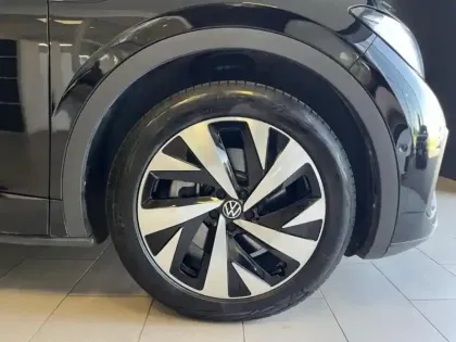 Photo 8 Volkswagen Id.5  174ch Pro 77 kWh