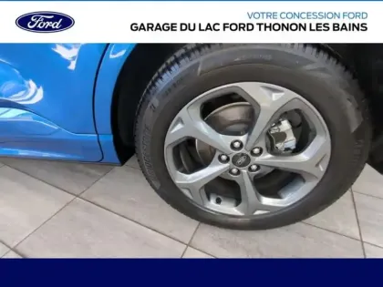 Photo 6 Ford Kuga  2.5 Duratec 180ch Hybrid FlexiFuel ST-Line Powershift