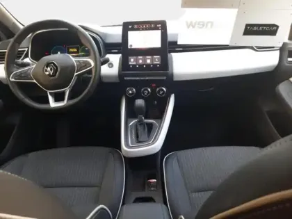 Photo 12 Renault Clio  1.6 E-Tech hybride 145ch Techno