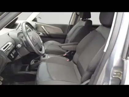Photo 10 Citroën C4 Picasso Grand C4 SpaceTourer PureTech 130ch S&S Shine EAT8 7cv