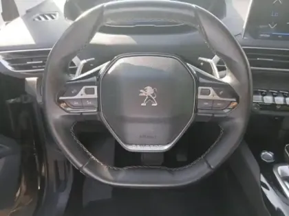 Photo 14 Peugeot 3008  1.5 BlueHDi 130ch E6.c Allure S&S EAT8