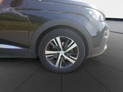 Photo 10 Peugeot 3008  1.5 BlueHDi 130ch E6.c Allure S&S EAT8