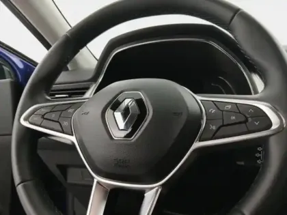 Photo 14 Renault Captur  1.6 E-Tech hybride 145ch Intens -21