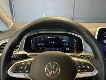Photo 9 Volkswagen T-roc  1.5 TSI EVO 150ch Style DSG7