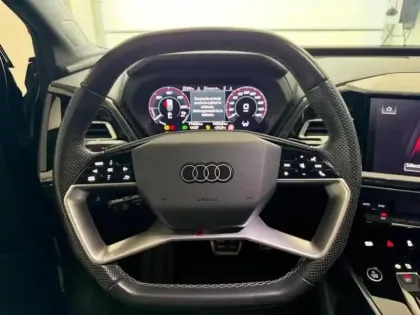 Photo 14 Audi Q4 e-tron Q4 Sportback e-tron 40 e-tron 204ch S line