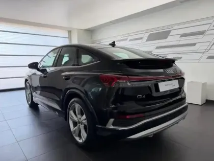 Photo 8 Audi Q4 e-tron Q4 Sportback e-tron 40 e-tron 204ch S line