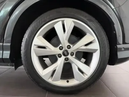 Photo 9 Audi Q4 e-tron Q4 Sportback e-tron 40 e-tron 204ch S line