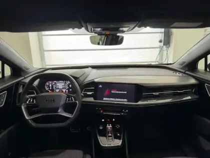 Photo 13 Audi Q4 e-tron Q4 Sportback e-tron 40 e-tron 204ch S line