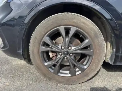 Photo 14 Ford Kuga  2.5 Duratec 190ch FHEV E85 ST-Line X BVA