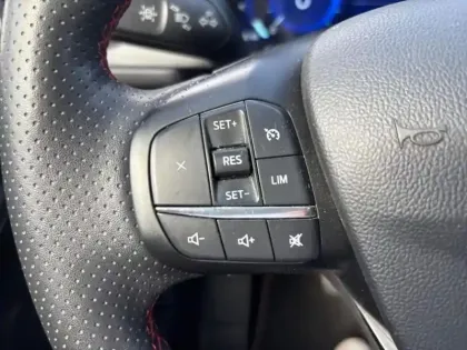 Photo 8 Ford Kuga  2.5 Duratec 190ch FHEV E85 ST-Line X BVA
