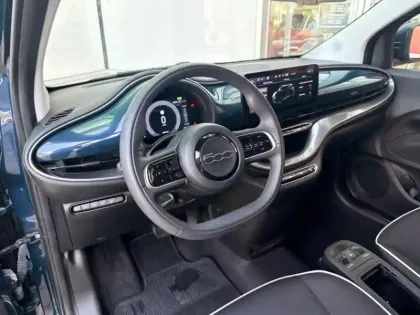 Photo 10 Fiat 500  e 118ch MY23