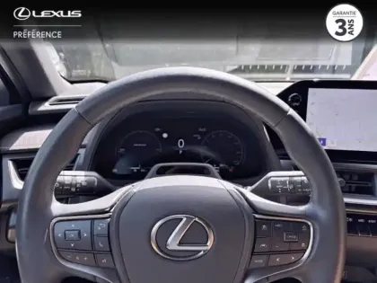 Photo 14 Lexus UX  300h Le 2WD MC25