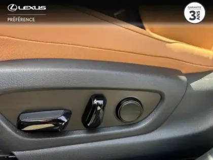 Photo 11 Lexus UX  300h Le 2WD MC25