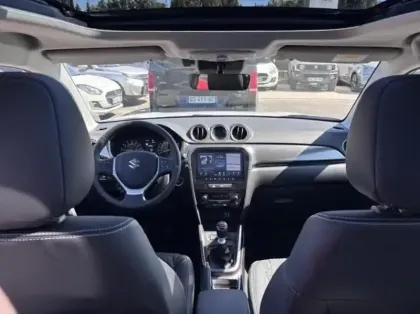 Photo 8 Suzuki Vitara  1.4 Boosterjet Hybrid 110ch Style MY25