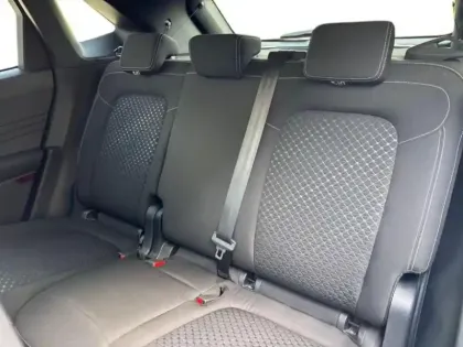 Photo 7 Ford Kuga  2.5 Duratec 180ch Hybrid FlexiFuel Titanium Business Powershift