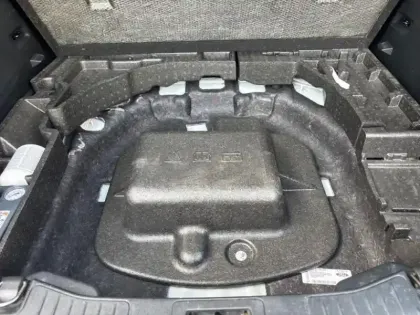 Photo 9 Ford Kuga  2.5 Duratec 180ch Hybrid FlexiFuel Titanium Business Powershift